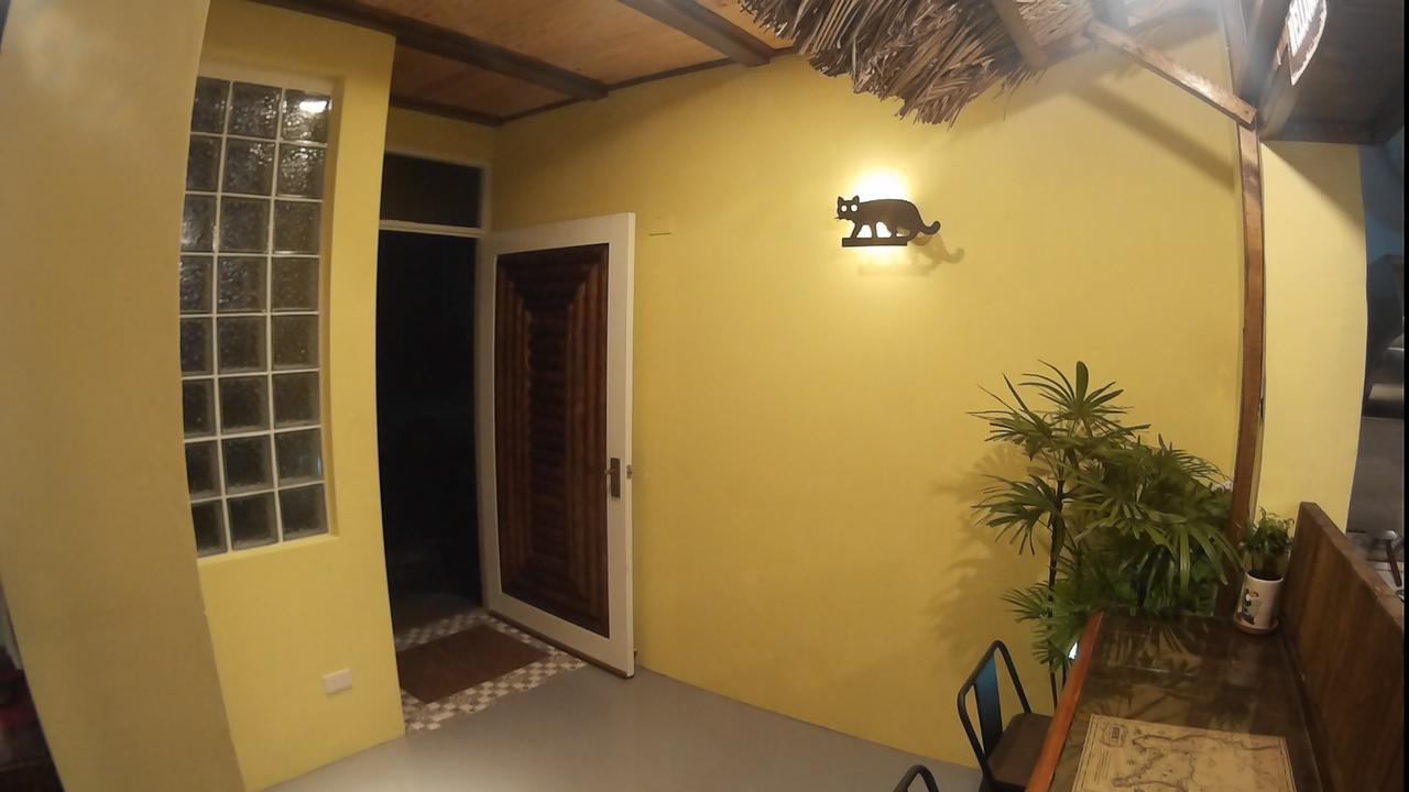 On Board Hostel Manzhou Exterior photo